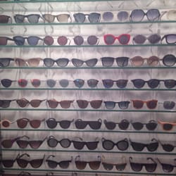 Les Opticiens du Marais - Des super lunettes choisies avec beaucoup de goût