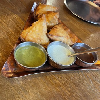Cafe Maharani - Vegetable samosa platter - Indian Near Me - Honolulu, Hawaii Cafe Maharani - Vegetable samosa platter - Indian Near Me - Honolulu, Hawaii