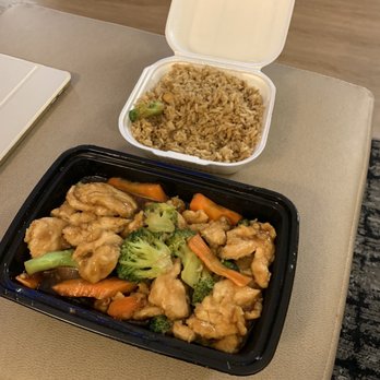 Formosa Garden - Chicken n Broccoli - Sushi Bars Near Me - San Antonio, Texas