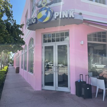 Big Pink - The front doors - Pizza Near Me - Miami Beach, Florida