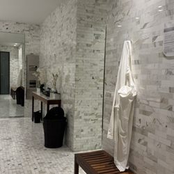 Heavenly Spa at Westin, Santa Fe - Gents room
