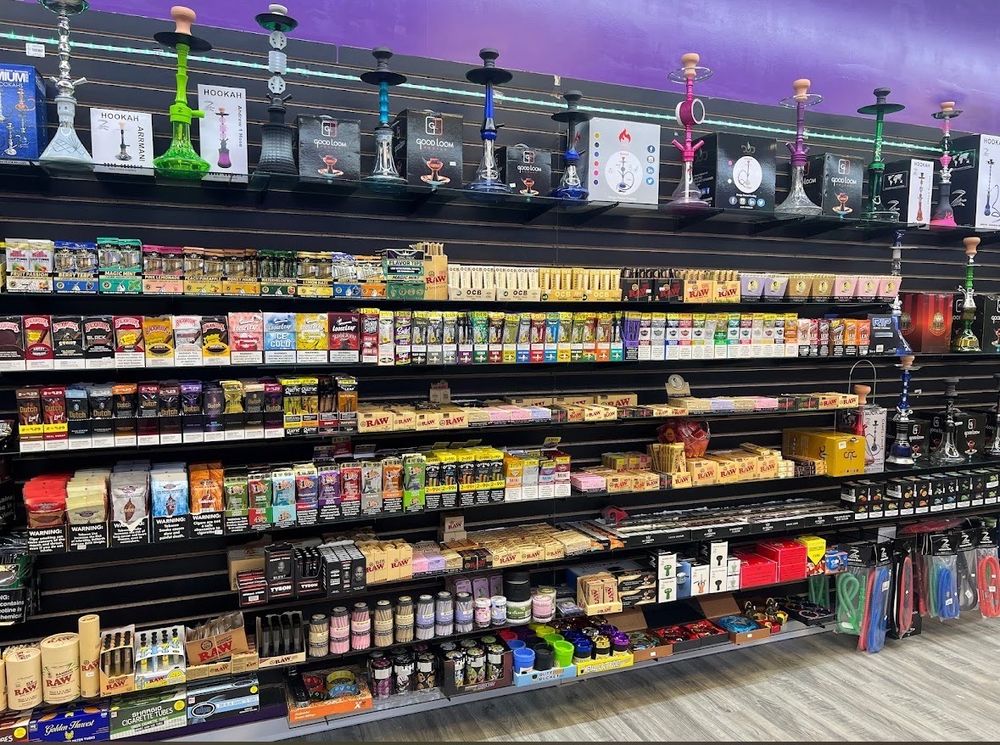 SMOKE ZONE SMOKE SHOP Updated September 2024 14840 Manchester Rd