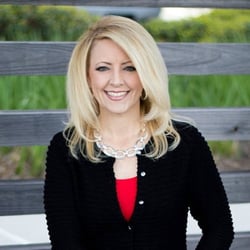 Holly Thompson - Houston Luxury Realty - Your go-to Realtor for the greater Houston areas: Memorial, Katy, Richmond, Sugar Land, Missouri City!