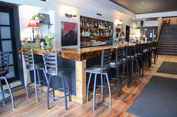 Queen City Bistro by null