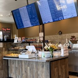 Lynn's Coffee and Crepes - Menu