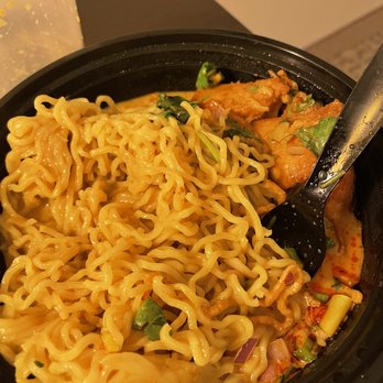Fatt Root - Khao Soy Thai Curry Noodles are amazing! The flavor is fantastic! - Asian Fusion Near Me - Pleasantville, New York