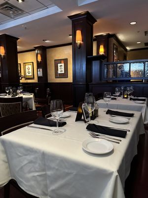 Parkers' Restaurant & Bar by null