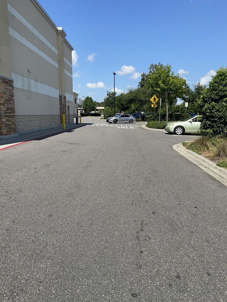 SAM’S CLUB GAS STATION Updated May 2024 4001 SW 30th Pl