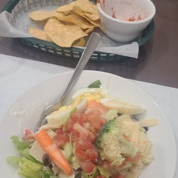 Pagosa Peak - Complimentary chips and salsa and salad - Mexican Near Me - Pagosa Springs, Colorado Pagosa Peak - Complimentary chips and salsa and salad - Mexican Near Me - Pagosa Springs, Colorado