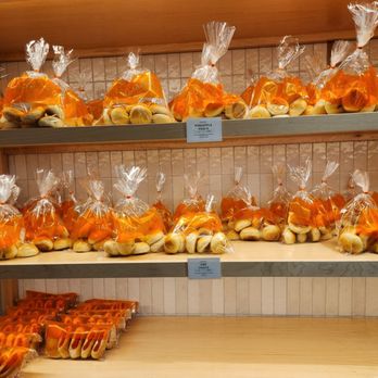 Umaga Bakehouse - Bakeries Near Me - Chicago, Illinois