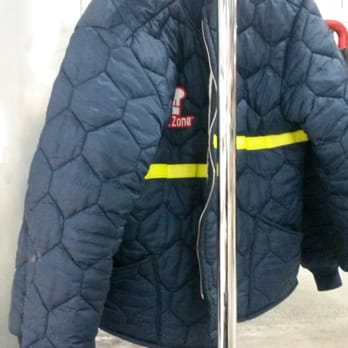 ChefZone - Jackets that you can wear in their chiller. - Wholesale Stores Near Me - Honolulu, Hawaii ChefZone - Jackets that you can wear in their chiller. - Wholesale Stores Near Me - Honolulu, Hawaii