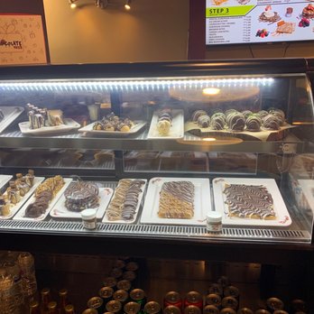 Chocolate Bash - Amazing chocolate covered treats! - Chocolatiers & Shops Near Me - Newport Beach, California Chocolate Bash - Amazing chocolate covered treats! - Chocolatiers & Shops Near Me - Newport Beach, California
