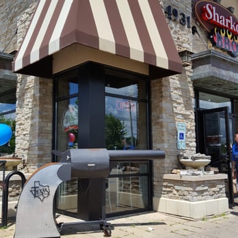 Sharko's BBQ - Gun check-in at the counter. Jk! - Barbeque Near Me - Naperville, Illinois Sharko's BBQ - Gun check-in at the counter. Jk! - Barbeque Near Me - Naperville, Illinois