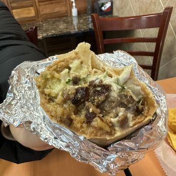 Mariachi Mexican Grill - Carne asada super burrito - Mexican Near Me - Martinez, California