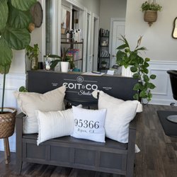 Nina's Healing Touch - Waiting area before entering my massage room