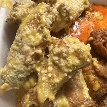 Big City Wings - Monster Wing Basket (Garlic Parmesan & lemon pepper) - Chicken Wings Near Me - Humble, Texas
