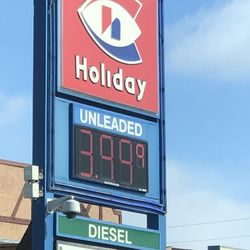 Holiday Stationstores