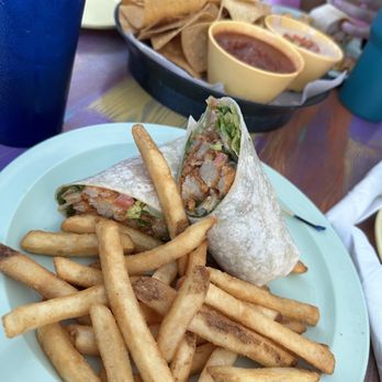Toasted Monkey - Buffalo Cauliflower wrap - American Near Me - St Pete Beach, Florida