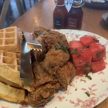 Yardbird Table & Bar - Chicken & Waffles - Southern Near Me - Miami Beach, Florida