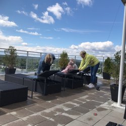 Vesitornin Kahvila - Enjoy sun chairs on a sunny day