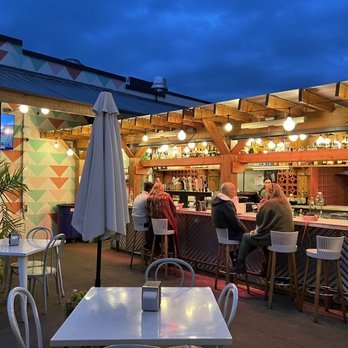 COMO's Restaurant - Outside area - Pizza Near Me - Ferndale, Michigan COMO's Restaurant - Outside area - Pizza Near Me - Ferndale, Michigan
