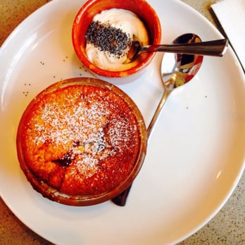 Supernature - Le clafouti fruits rouges et sa petite crème aux grains de sésame - Vegetarian Near Me - Paris, 75 Supernature - Le clafouti fruits rouges et sa petite crème aux grains de sésame - Vegetarian Near Me - Paris, 75