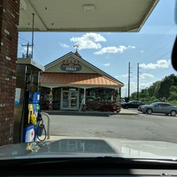 Hometown Deli
