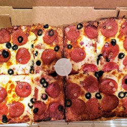 Jet's Pizza - Pepperoni, Olives, Onion and Extra Cheese Detroit-style Pizza from Jet's Adrian