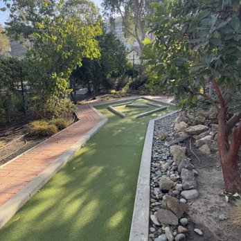 Golf Gardens - Mini Golf Near Me - Avalon, California