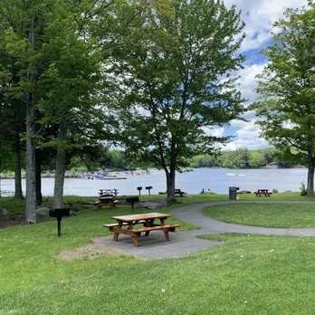 The Hideout - Vacation Rentals Near Me - Lake Ariel, Pennsylvania The Hideout - Vacation Rentals Near Me - Lake Ariel, Pennsylvania