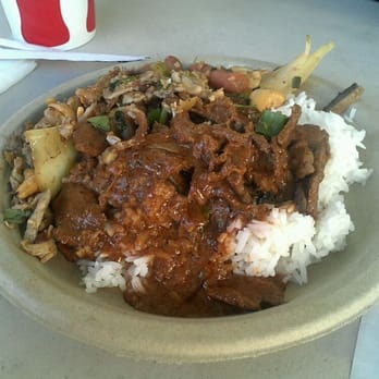 Wat Mongkolratanaram - Chicken over rice - Thai Near Me - Berkeley, California