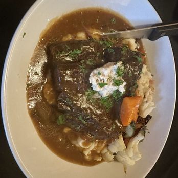 Salmon n' Bannock - Bison pot roast - Canadian (New) Near Me - Vancouver, British Columbia
