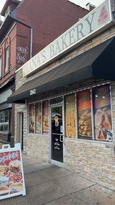 Diana's Bakery by null