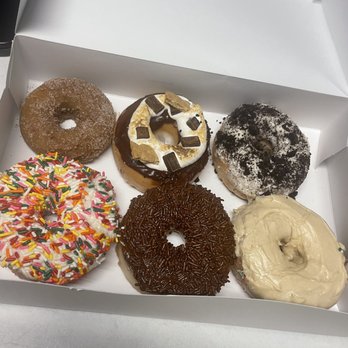 Tracy's Cream & Sugar - Bagels Near Me - Warren, Rhode Island