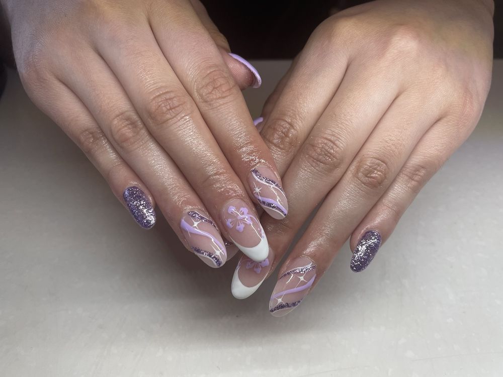 Megan Lee Nails Logo