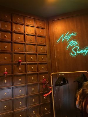 Jade & Clover by null