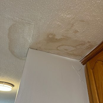 Broadmoor Apartments - This ceiling was white on move in day... 1 day later? - Apartments Near Me - Hamden, Connecticut Broadmoor Apartments - This ceiling was white on move in day... 1 day later? - Apartments Near Me - Hamden, Connecticut
