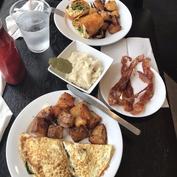 Maria's Cafe & Catering - Cafes Near Me - Schenectady, New York