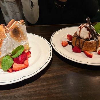 Original Joe's - Lemon Meringue Pie and Butter Cake - Italian Near Me - Walnut Creek, California Original Joe's - Lemon Meringue Pie and Butter Cake - Italian Near Me - Walnut Creek, California