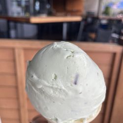 Lady Janes Ice Cream Parlour - Mint chocolate