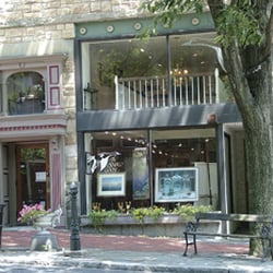 The Snow Goose - Featuring fine art, distinctive custom framing, and home of the renowned "Art of the Miniature" exhibition held here each May.