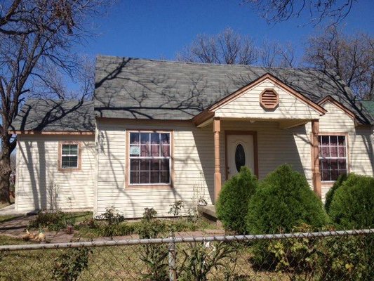 Top Texas Roofing Logo