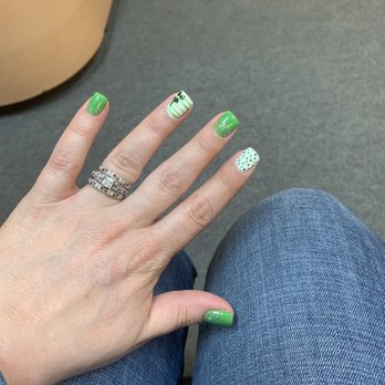 J&J Nails - Saint Patrick's day nails. - Nail Salons Near Me - Fair Oaks, California J&J Nails - Saint Patrick's day nails. - Nail Salons Near Me - Fair Oaks, California