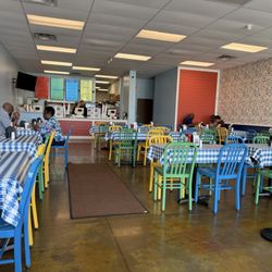 Julia Belle's - Don't be deceived by this plain decor!