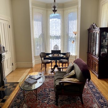 Hamilton House Bed & Breakfast - One of the common areas - Hotels Near Me - Whitewater, Wisconsin