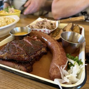 Animales Barbeque Co. - Barbeque Near Me - Minneapolis, Minnesota
