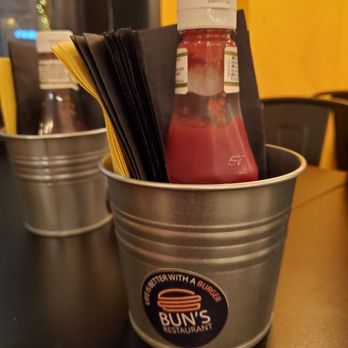 Bun's Burgers - Burgers Near Me - Brussels, BRU Bun's Burgers - Burgers Near Me - Brussels, BRU