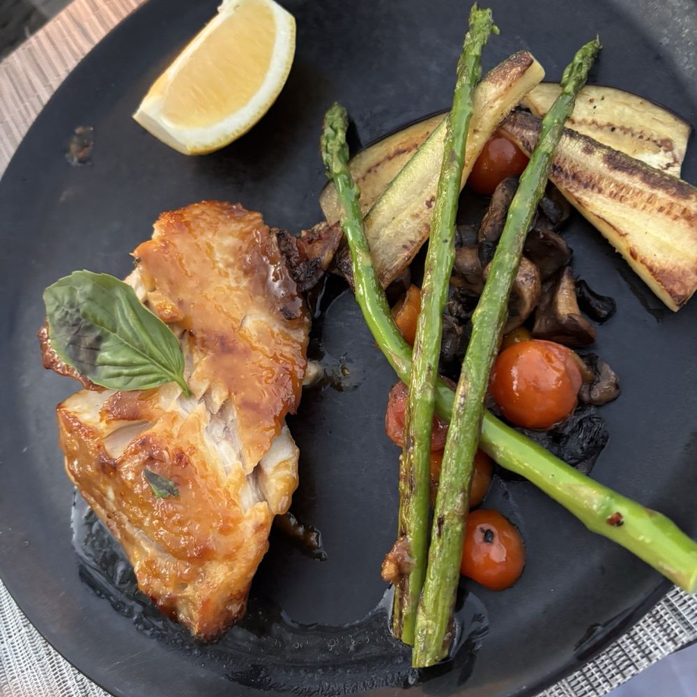Gong - Black cod - Asian Fusion Near Me - Nuevo Vallarta, NAY