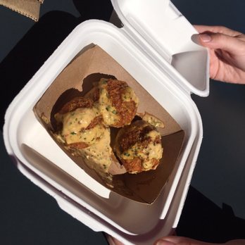 Yum Dum Truck - Rice balls - Food Trucks Near Me