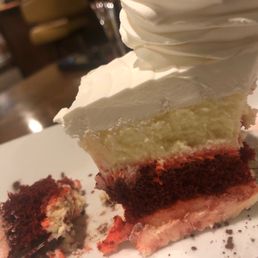 Red velvet cheesecake